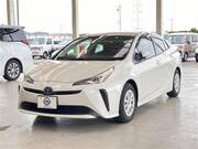 2020 TOYOTA PRIUS