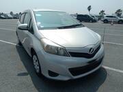2013 TOYOTA VITZ F SMILE EDITION