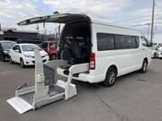 2005 TOYOTA REGIUS ACE COMMUTER