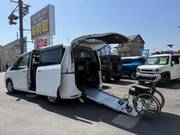 2013 NISSAN SERENA