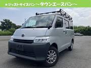 2021 TOYOTA TOWNACE VAN