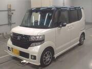 2015 HONDA N-BOX CUSTOM