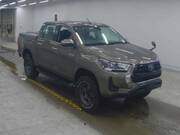 2022 TOYOTA HILUX Z