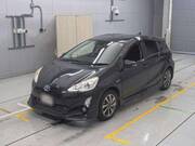 2016 TOYOTA AQUA