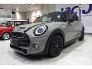 2020 BMW MINI