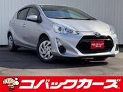 2016 TOYOTA AQUA