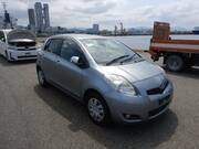 2010 TOYOTA VITZ