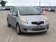 2006 TOYOTA VITZ F
