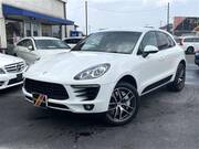 2014 PORSCHE MACAN