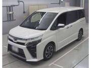 2018 TOYOTA VOXY