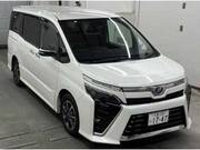 2019 TOYOTA VOXY