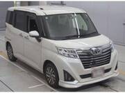 2018 TOYOTA ROOMY