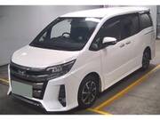 2018 TOYOTA NOAH