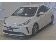2020 TOYOTA PRIUS