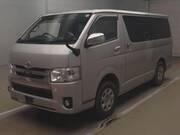 2019 TOYOTA HIACE VAN