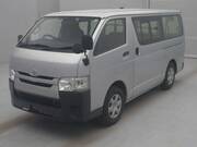 2015 TOYOTA HIACE VAN