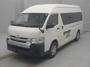 2018 TOYOTA HIACE COMMUTER