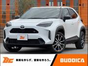 2024 TOYOTA YARIS CROSS