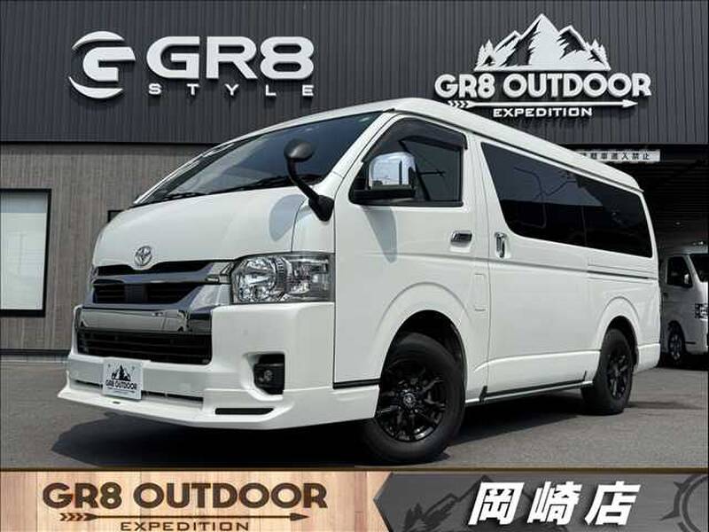 -HIACE VAN