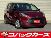 2021 TOYOTA SIENTA X