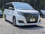 2018 TOYOTA ESQUIRE