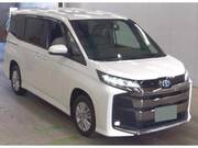 2022 TOYOTA NOAH