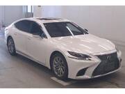 2018 LEXUS LS