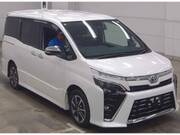 2020 TOYOTA VOXY