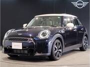 2021 BMW MINI