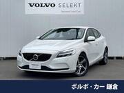 2018 VOLVO V40