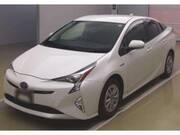 2018 TOYOTA PRIUS