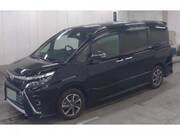 2018 TOYOTA VOXY