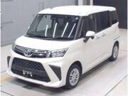 2022 TOYOTA ROOMY