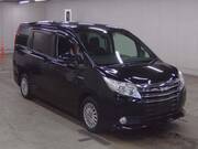 2015 TOYOTA NOAH