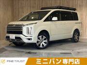 2019 MITSUBISHI DELICA D5