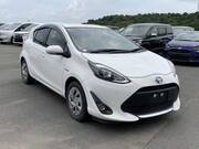 2020 TOYOTA AQUA