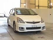 2004 TOYOTA WISH