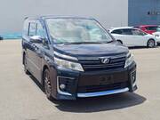 2015 TOYOTA VOXY