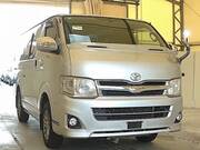 2013 TOYOTA HIACE VAN