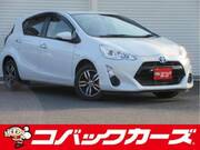 2016 TOYOTA AQUA