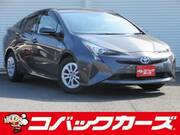 2018 TOYOTA PRIUS S