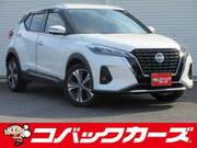2020 NISSAN KICKS