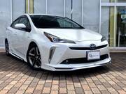 2020 TOYOTA PRIUS