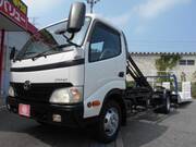 2010 TOYOTA DYNA