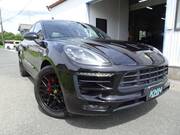 2016 PORSCHE MACAN