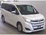 2022 TOYOTA NOAH HYBRID X