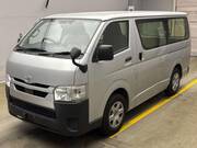 2020 TOYOTA HIACE VAN DX