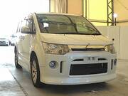 2011 MITSUBISHI DELICA D5