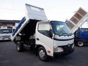 2011 HINO DUTRO