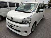 2012 TOYOTA VOXY X L EDITION